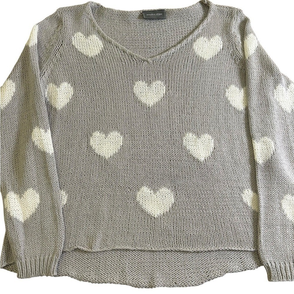 WOODEN SHIPS by Paola Buendia Heart Sweater Gray White Sz S/M Knit Lightweight